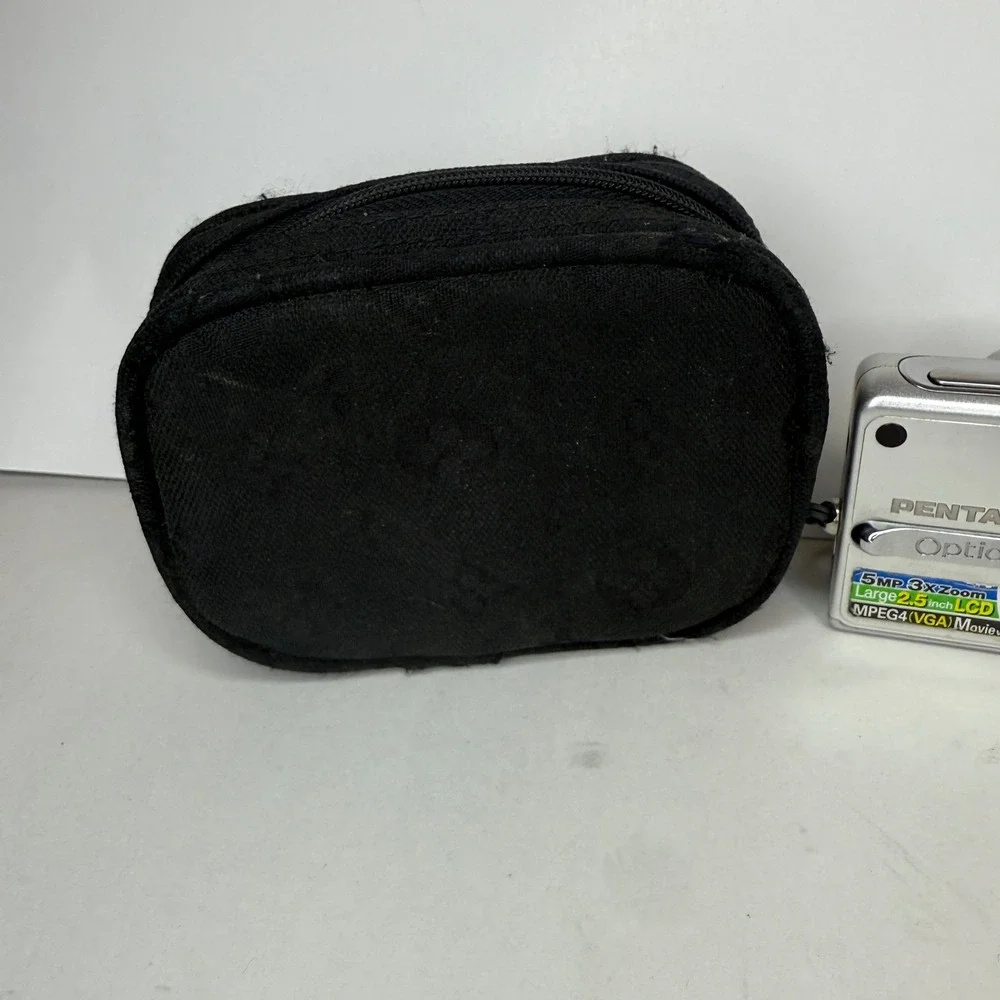 Pentax Optio S5z Silver Digital Camera 5.0MP 3x Zoom Bundle with Charger Case